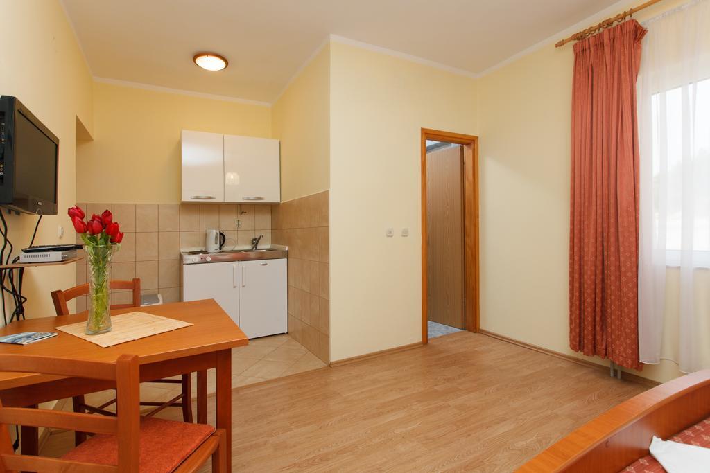Apartments Vukusic Zaboric Quarto foto